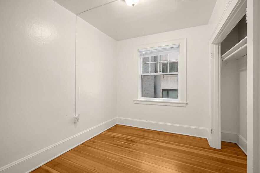 More Photos Of , Portland Multifamily For Sale