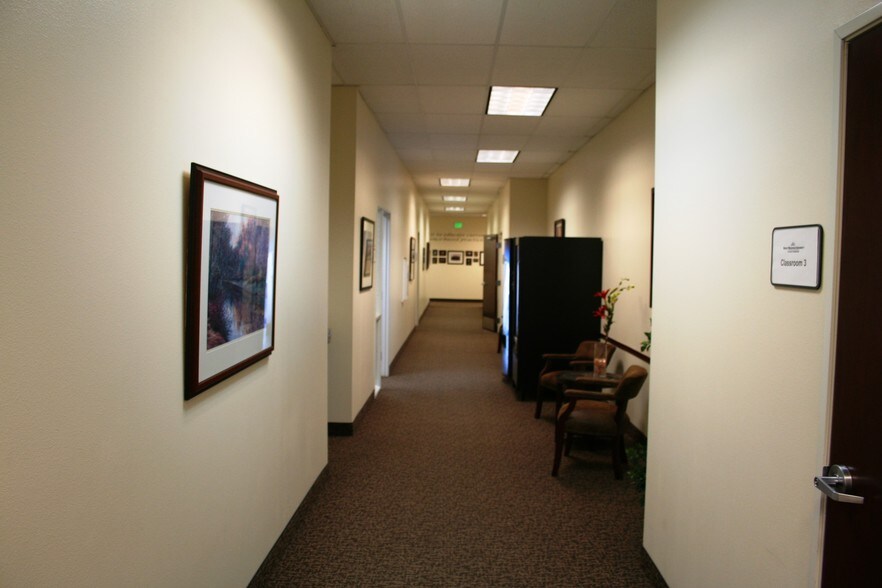 More Photos Of 555-561 E 1860 S, Provo Office For Sale