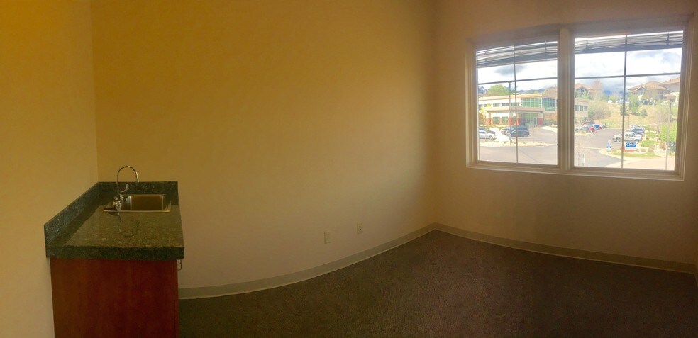 More Photos Of 2620 Tenderfoot Hill St, Colorado Springs Medical For Lease