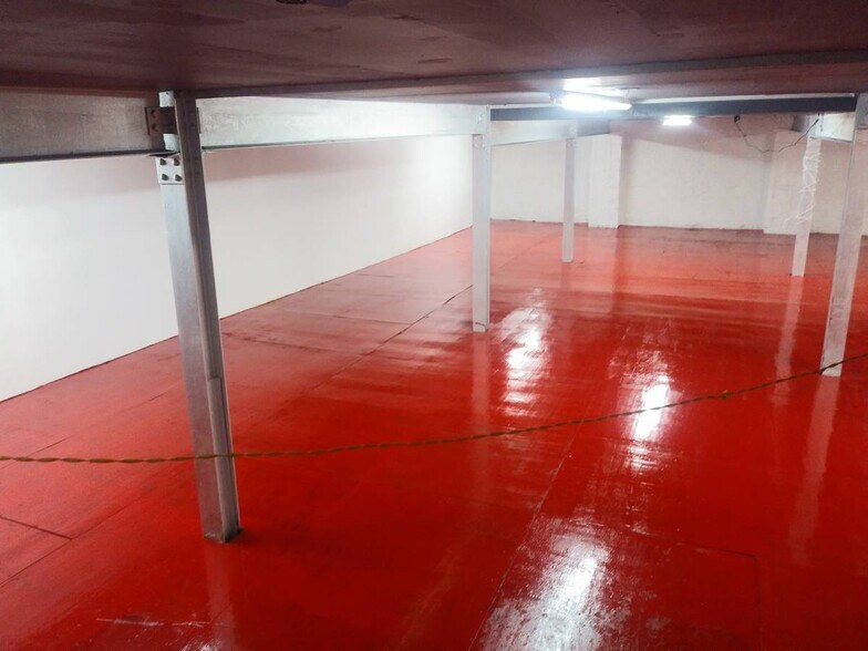 More Photos Of 628-630 Grove St, Irvington General Retail For Sale