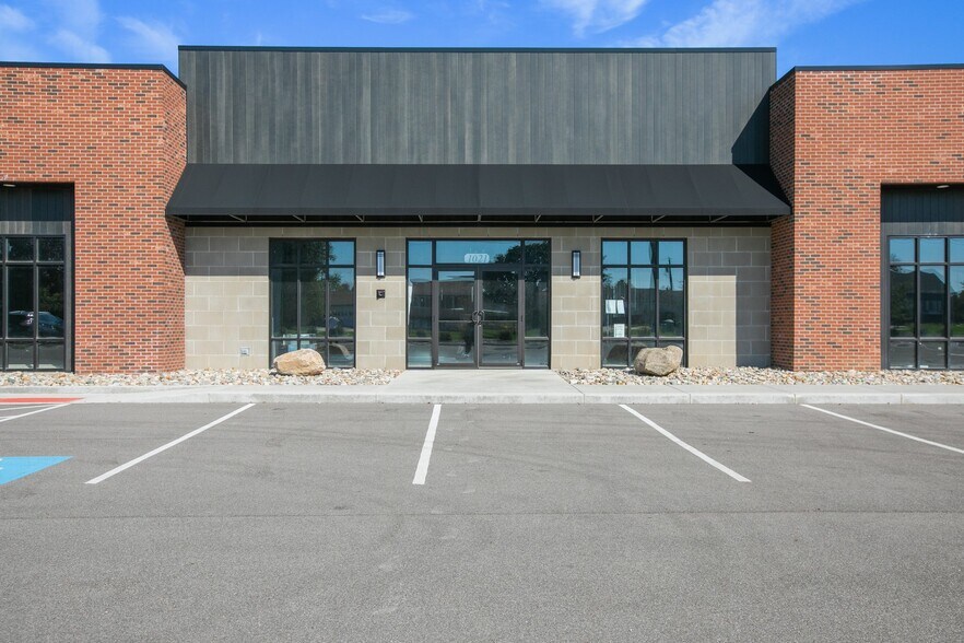 More Photos Of 1021 E Kercher Rd, Goshen General Retail For Lease