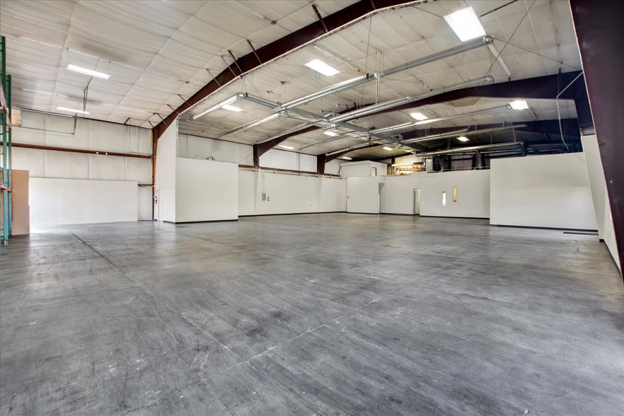 More Photos Of 7905 W 120th Ave, Broomfield Flex For Lease