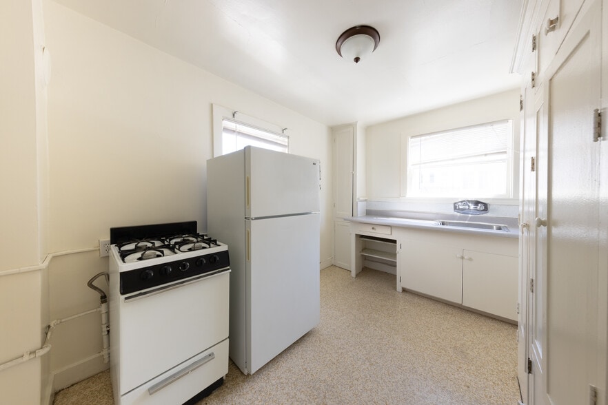 More Photos Of 2411 Durant Ave, Berkeley Apartments For Sale