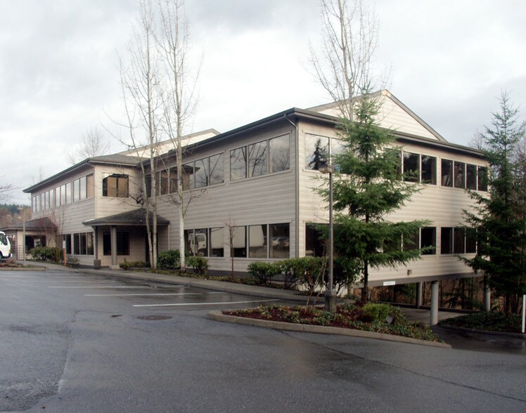 More Photos Of 12721 NE Bel Red Rd, Bellevue Office For Lease