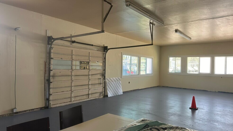 More Photos Of 19648-19652 Mission Blvd, Hayward Restaurant For Sale