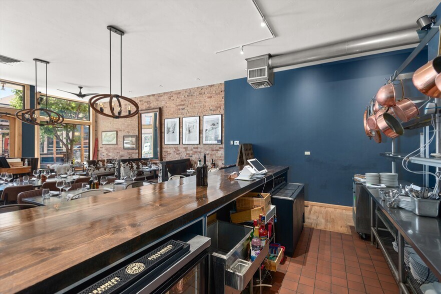 More Photos Of 335 Main St, Carbondale General Retail For Sale