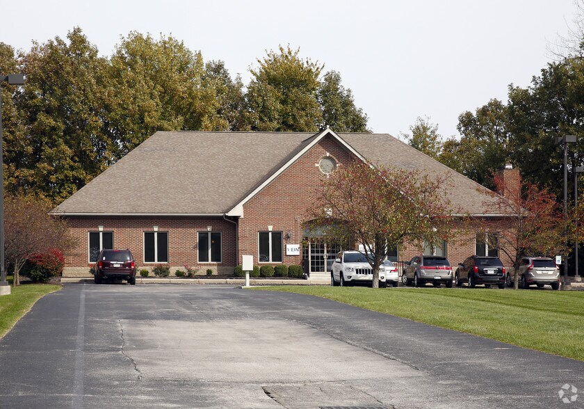 More Photos Of 10485 W Commerce Dr, Carmel Office For Sale