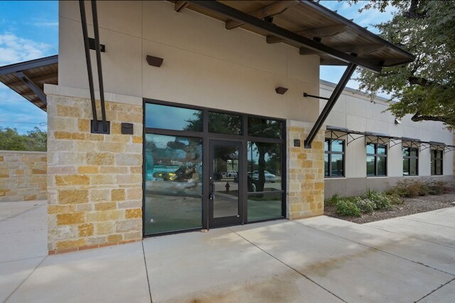 More Photos Of 1513 E New Hope Dr, Cedar Park Unknown For Lease