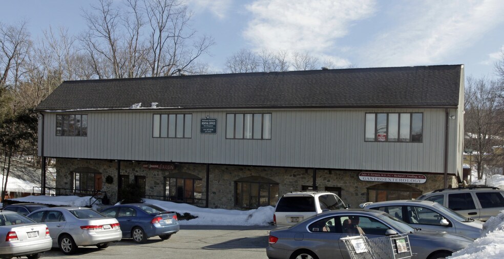 More Photos Of 13-17 Dove Ct, Croton On Hudson Office For Lease