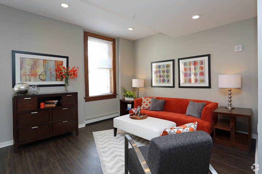More Photos Of 135 W Wells St, Milwaukee Coworking Space