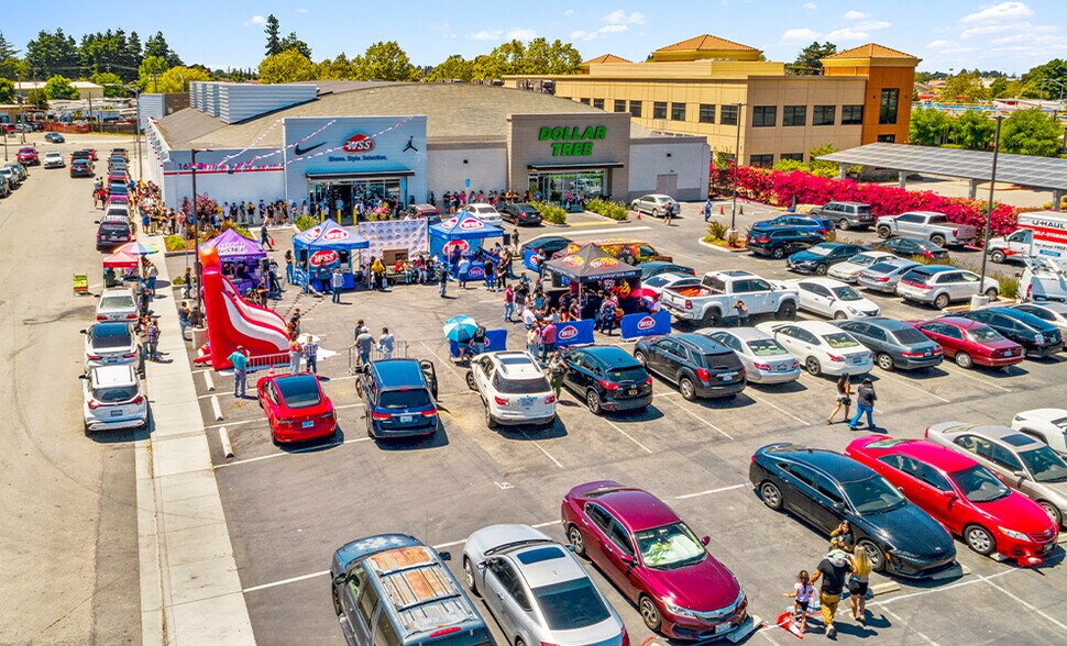 Primary Photo Of 16160 E 14th St, San Leandro Freestanding For Sale