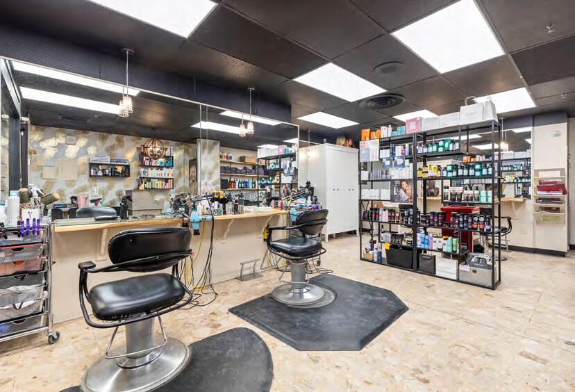 More Photos Of 3535 Av Papineau, Montréal Apartments For Sale