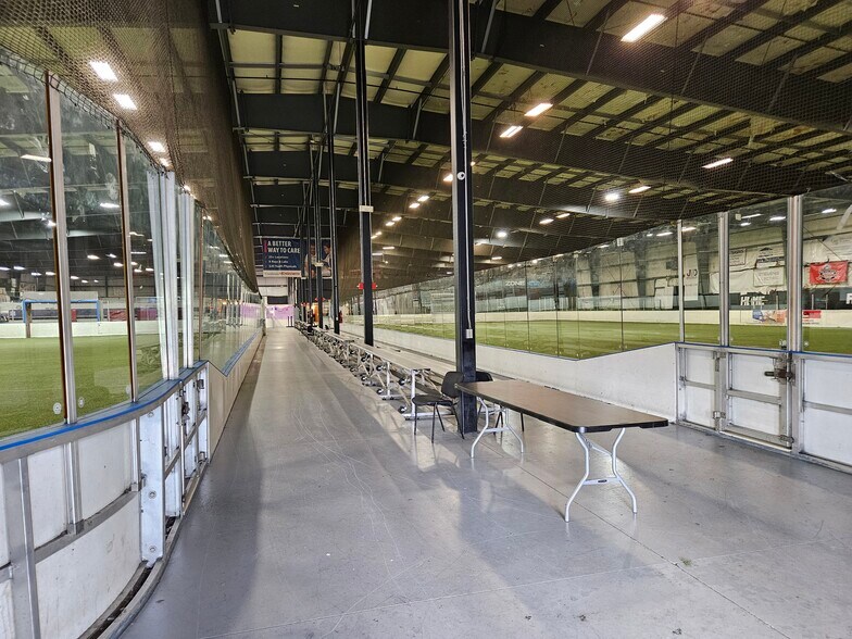 More Photos Of 142 State Route 111, Hampstead Freestanding For Sale