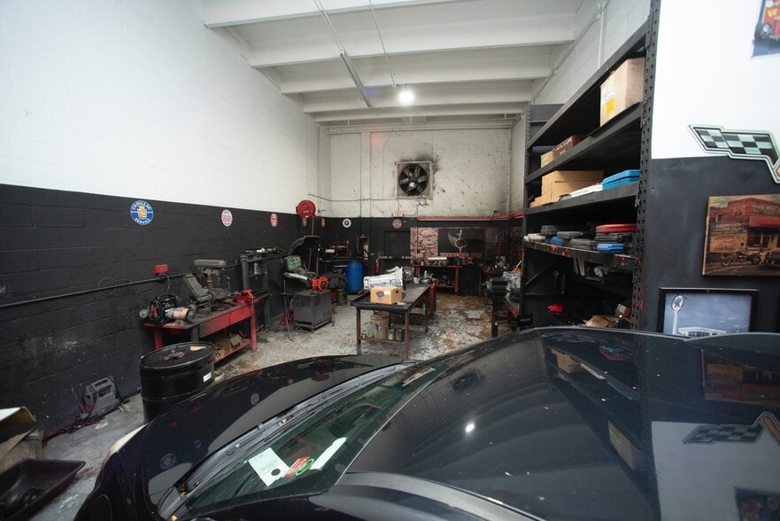 More Photos Of 12432-12454 SW 128th St, Miami Warehouse For Sale