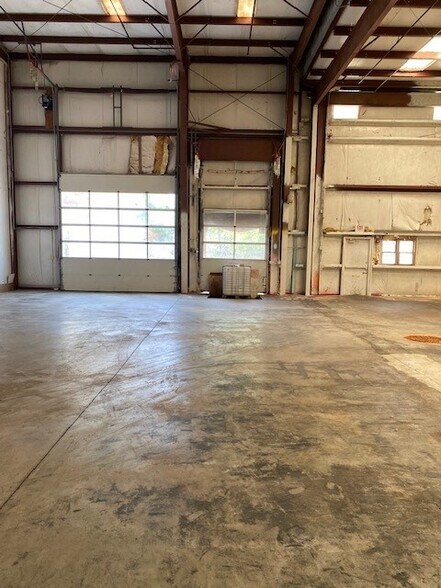 More Photos Of 145 Hamilton St, New Haven Manufacturing For Sale