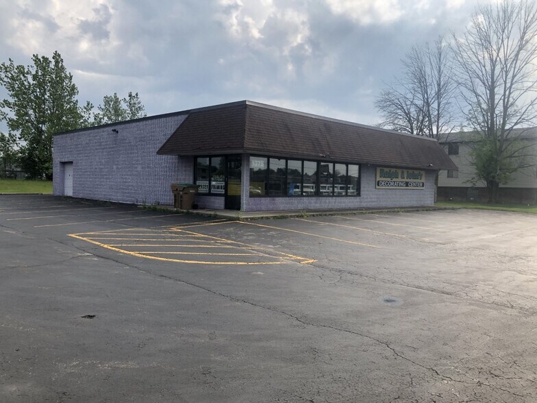Primary Photo Of 1375 French Rd, Depew General Retail For Lease