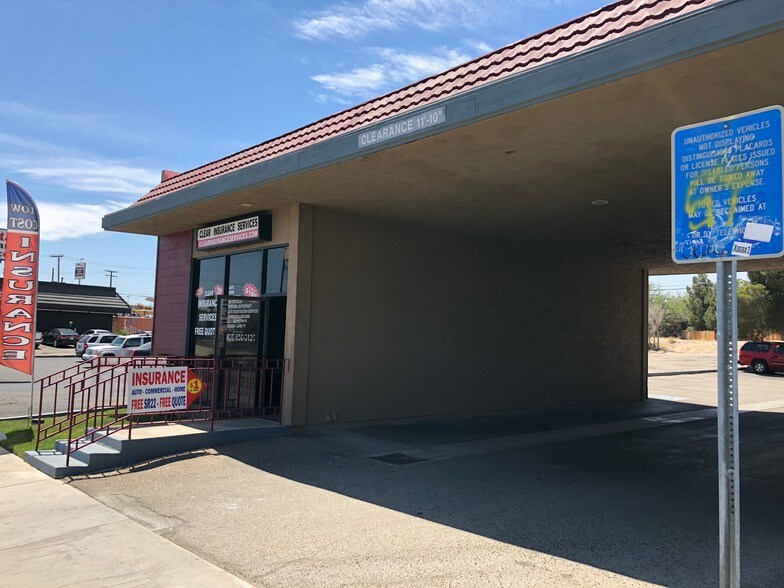 More Photos Of 15000 7th St, Victorville Office For Lease
