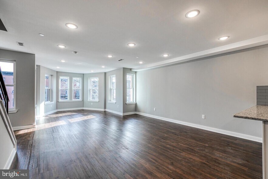 More Photos Of 1316 S Broad St, Philadelphia Apartments For Sale