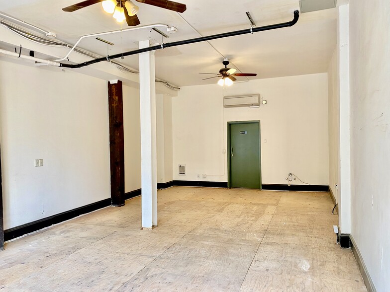 More Photos Of 1539-1541 W Burnside St, Portland Apartments For Sale