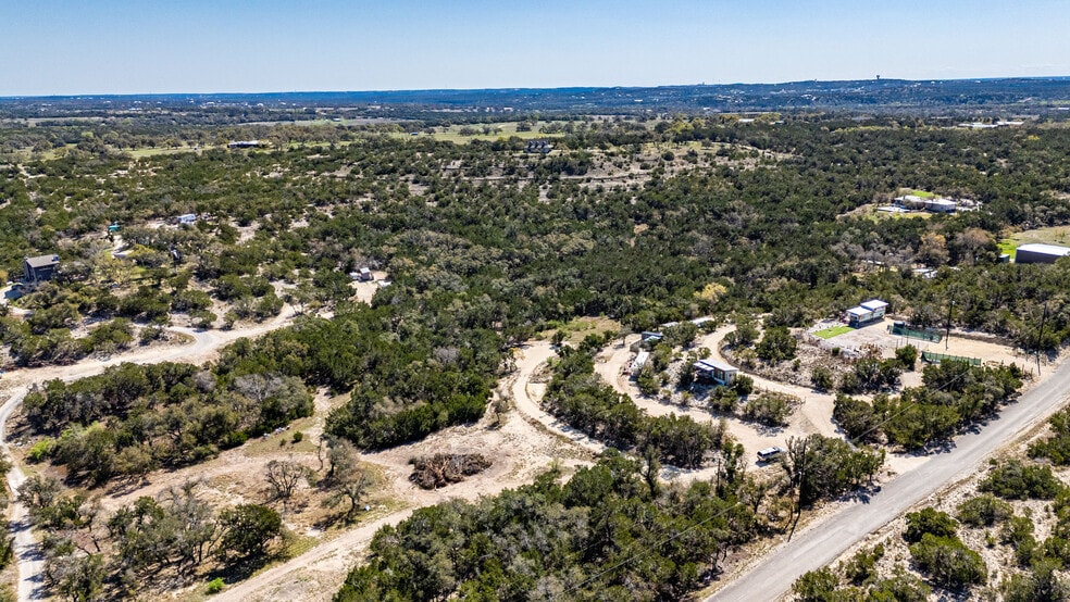 More Photos Of 530 Pioneer Trl, Dripping Springs Specialty For Sale