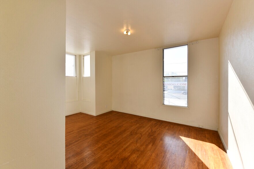 More Photos Of 1519 Main St, Napa Storefront Retail Residential For Sale