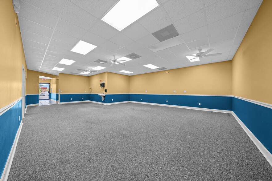 More Photos Of 5925 SE Abshier Blvd, Belleview Medical For Sale