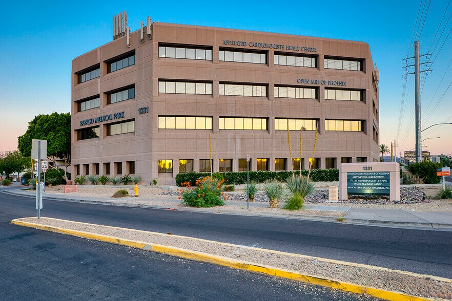 More Photos Of 1331 N 7th St, Phoenix Medical For Lease