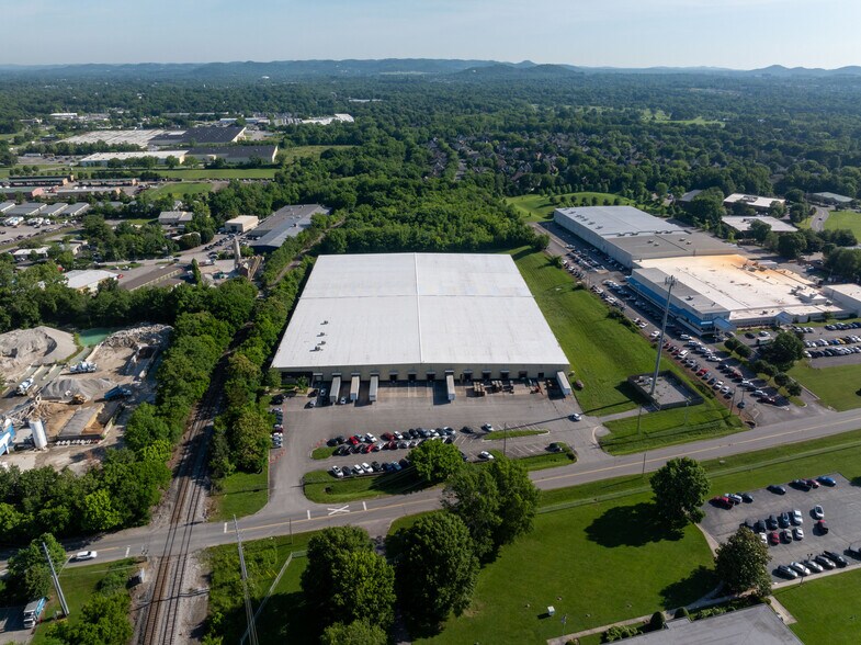 More Photos Of 117 Southeast Pky, Franklin Warehouse For Sale