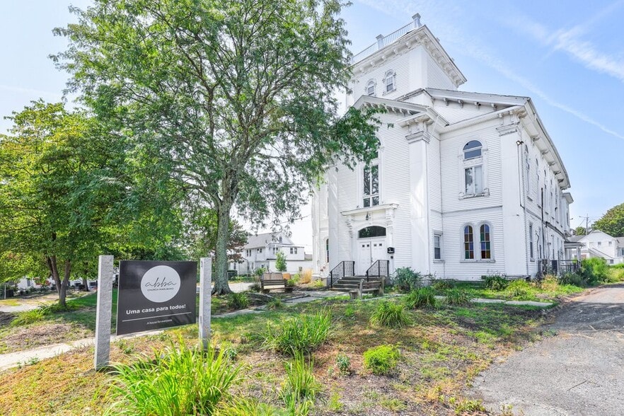 Primary Photo Of 86 Pleasant St, Marlborough Religious Facility For Sale