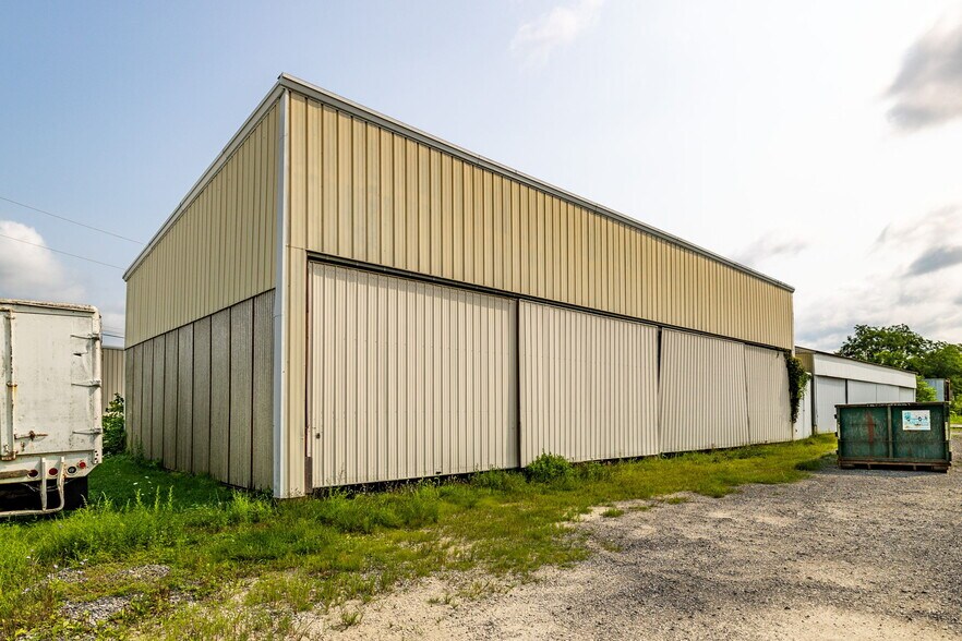 More Photos Of 62 H and S Dr, Selinsgrove Warehouse For Sale