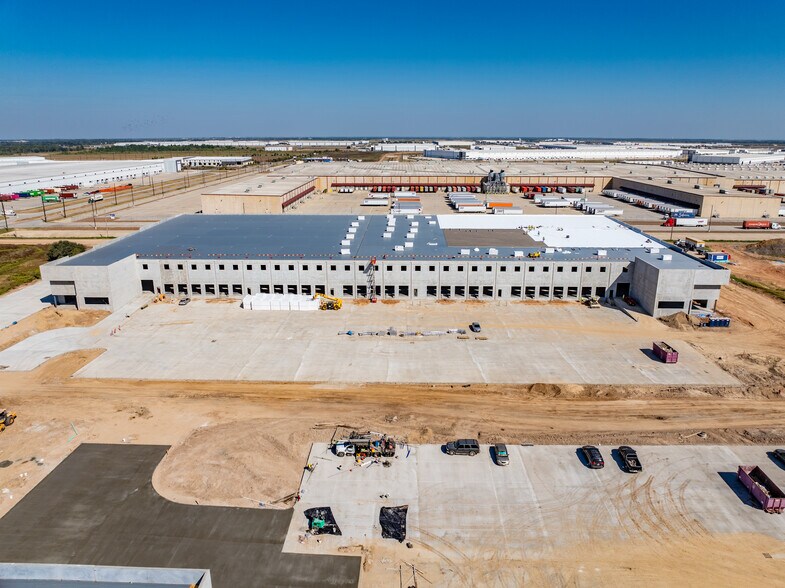 More Photos Of 00 Woods Rd, Brookshire Unknown For Lease