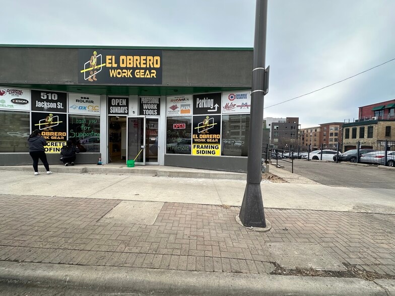 More Photos Of 170 E 10th St E, Saint Paul Freestanding For Lease