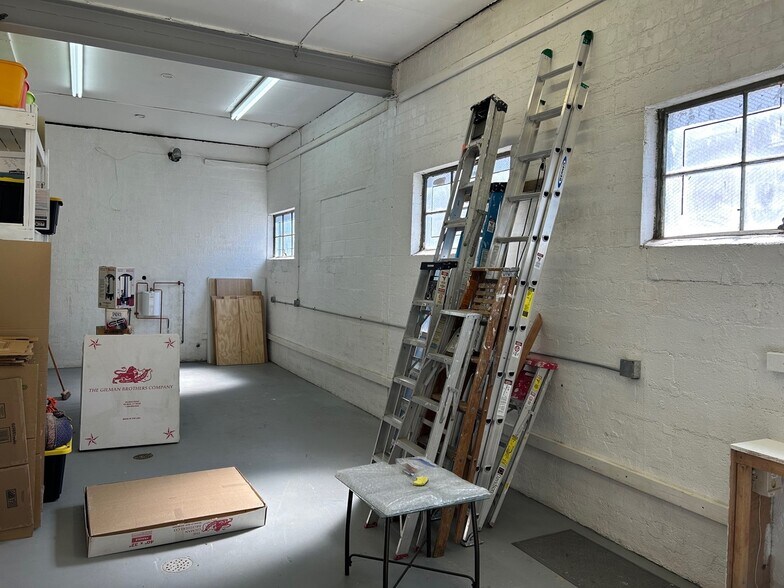 More Photos Of 134 Porter St, Hackensack Warehouse For Sale