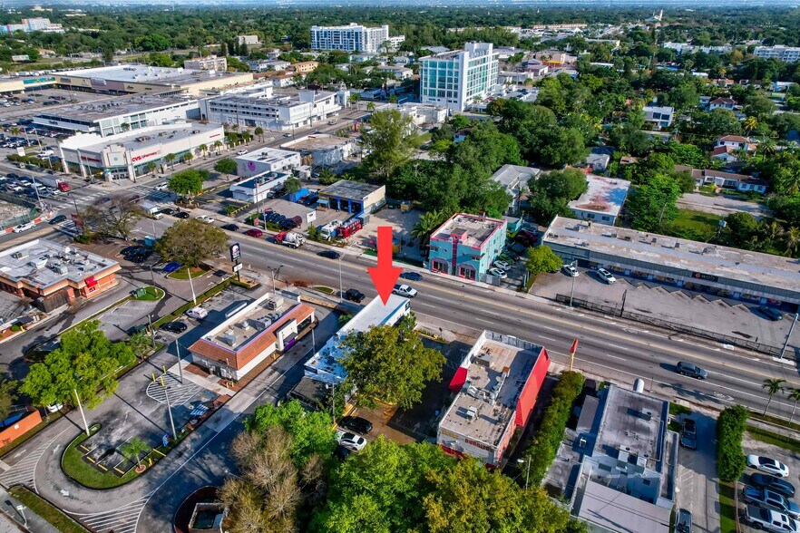 More Photos Of 646 Ne 79th St, Miami Restaurant For Sale