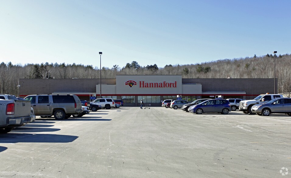 More Photos Of 115-134 Hannaford Dr, Farmington Unknown For Lease