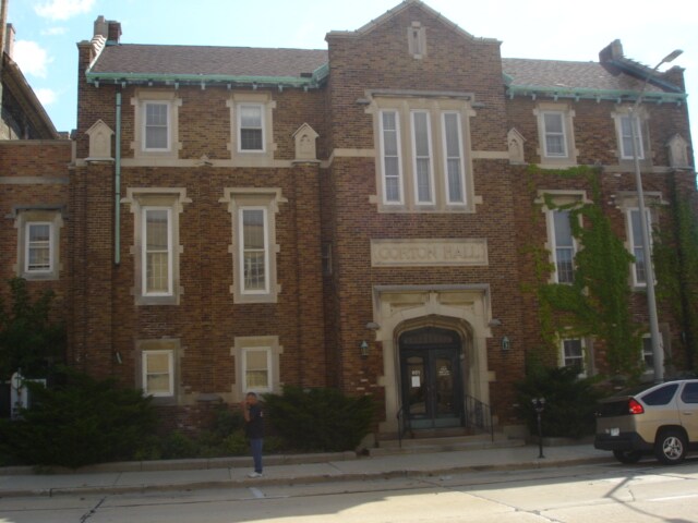 More Photos Of 801 Wisconsin Ave, Racine Schools For Lease