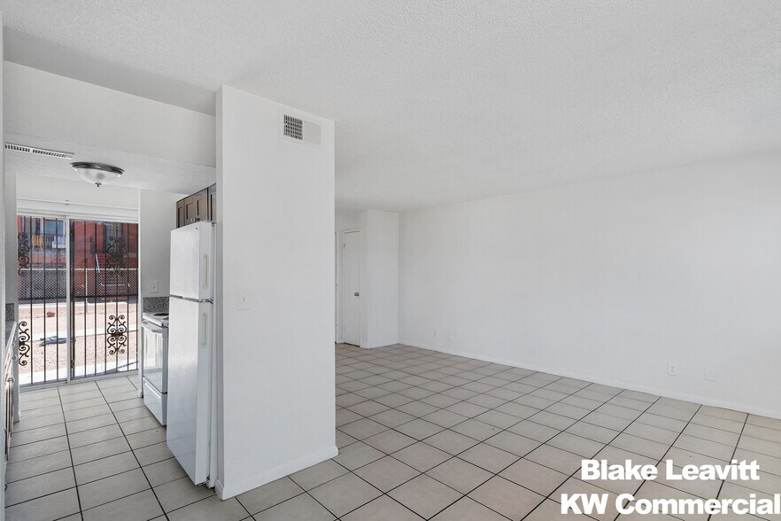 More Photos Of 3639 Kolendo Ct, Las Vegas Apartments For Sale