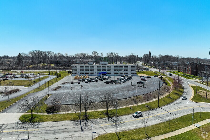 More Photos Of 11201 Shaker Blvd, Cleveland Medical For Lease