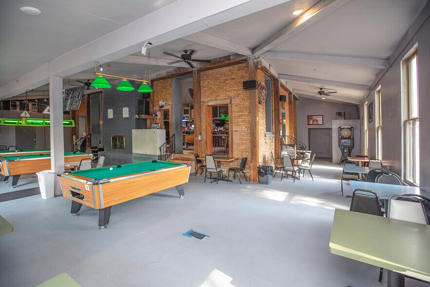 More Photos Of 57968 County Road 7, Elkhart Restaurant For Sale