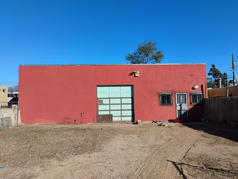Primary Photo Of 428 Chama St SE, Albuquerque Flex For Sale