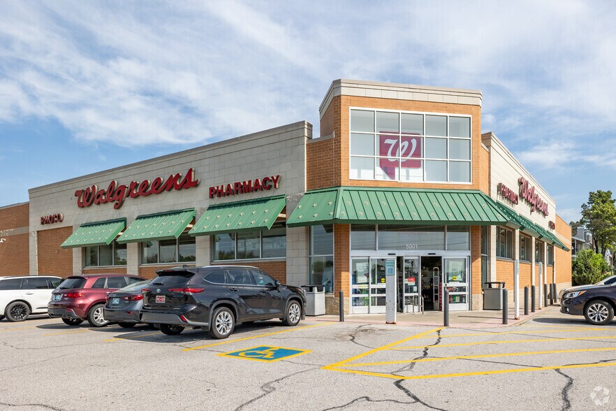 More Photos Of 5901 NW 122nd St, Oklahoma City Drugstore For Sale