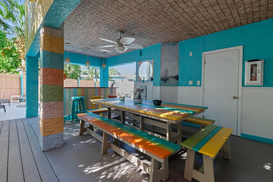 More Photos Of 5322 CALLE DE LA SIESTA, Sarasota Hospitality For Sale