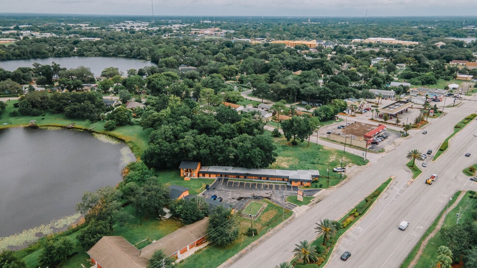 More Photos Of 3400 S US Highway 17/92, Casselberry Hotel For Sale