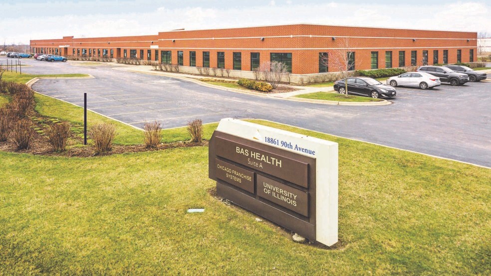 More Photos Of 18861 S 90th Ave, Mokena Office For Lease