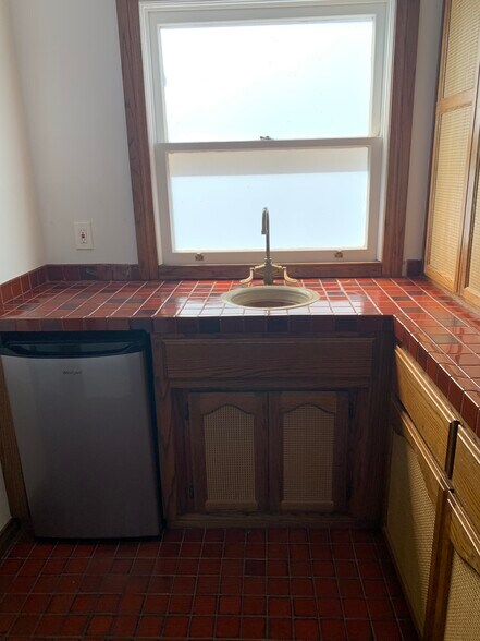 More Photos Of 2060 The Alameda, San Jose Loft Creative Space For Sale