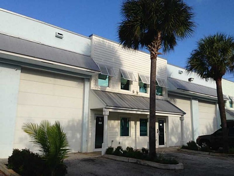 More Photos Of 1200 NE 7th Ave, Fort Lauderdale Warehouse For Lease