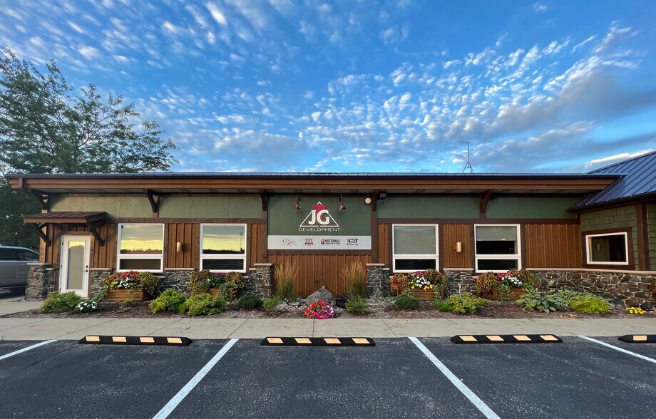 Primary Photo Of 4070 E Brigham Rd, Blue Mounds Office For Sale