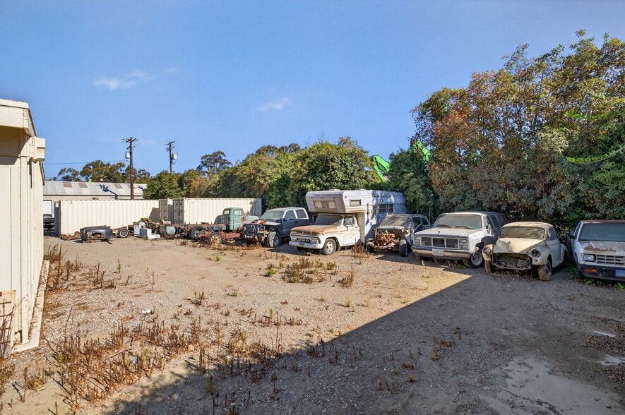 More Photos Of 870 Corporation St, Santa Paula Land For Sale