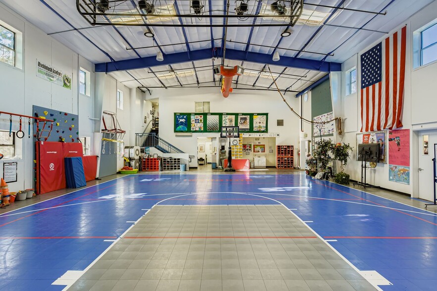 More Photos Of 7018 S Prince St, Littleton Schools For Sale