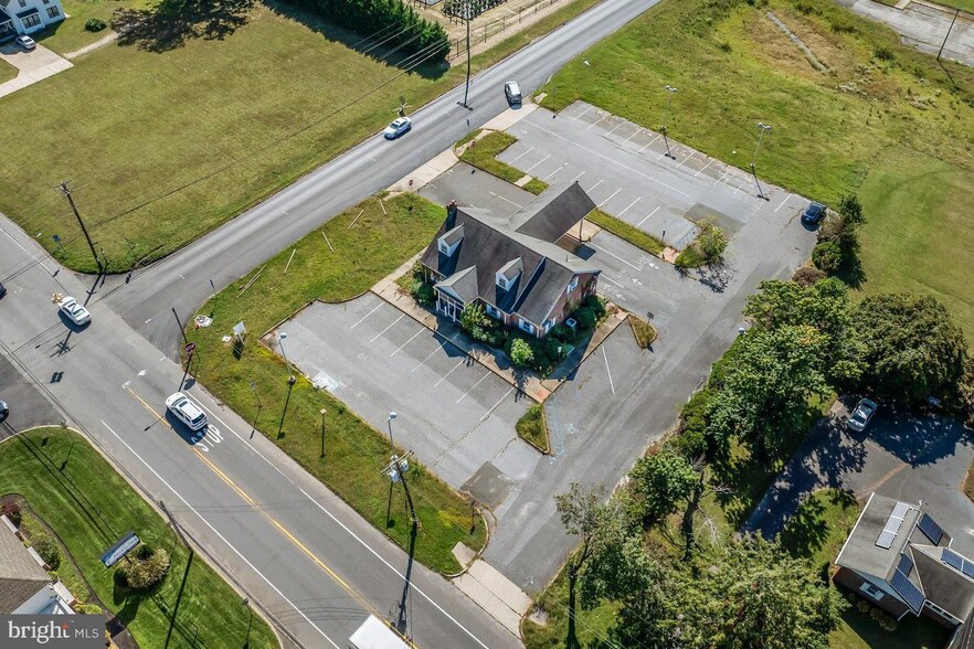 More Photos Of 4943 Landis Ave, Vineland Bank For Lease